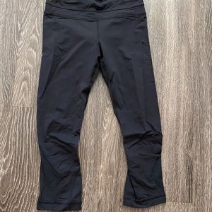 Lululemon cropped tights